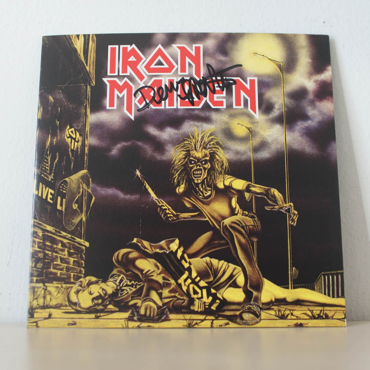 Iron Maiden - Sanctuary - Iron Maiden Collector